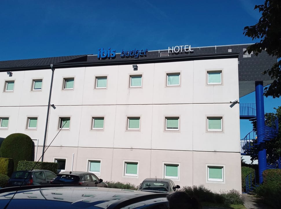 Außenansicht ibis budget Hotel Liege