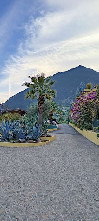 Gartenanlage Hotel Cristina