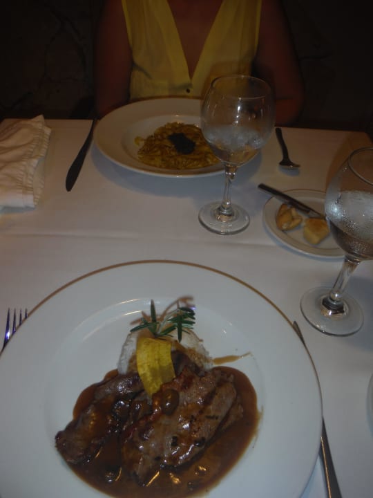 Caribe Restaurant  Villas Bavaro Resort & Spa