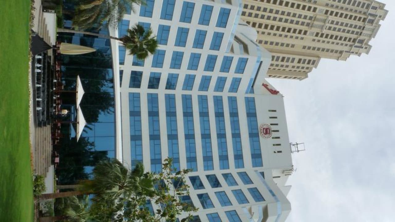 Rückseite vom Strand aus gesehen Sheraton Jumeirah Beach Resort