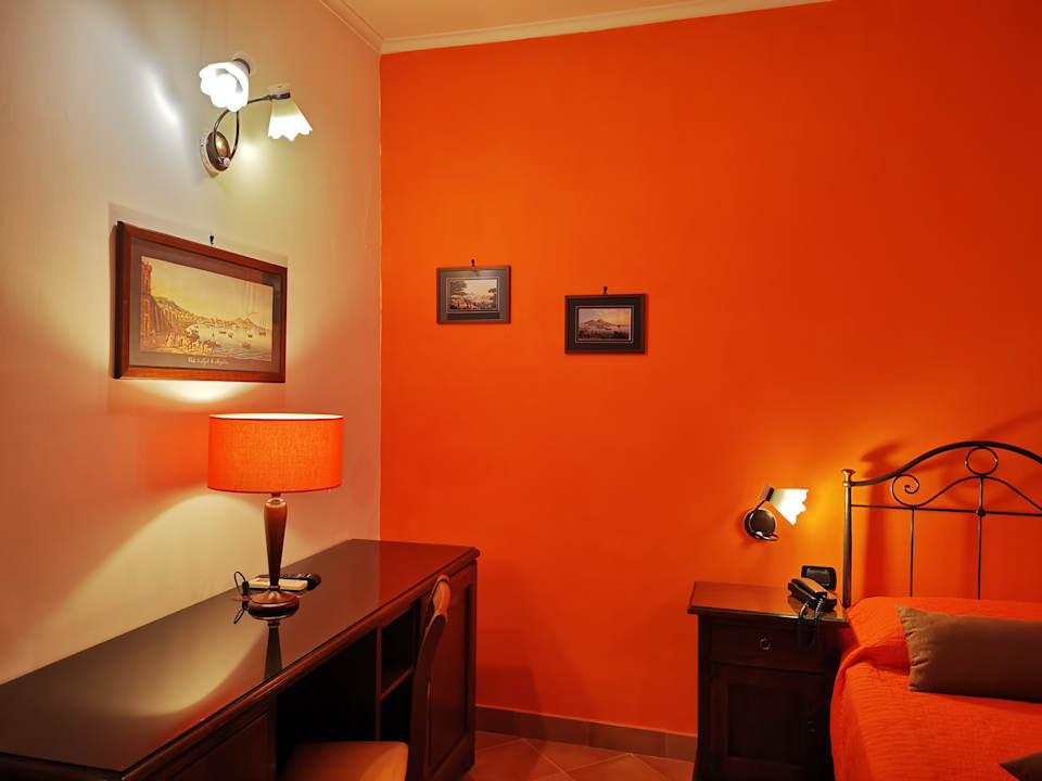 Zimmer Hotel Neapolis