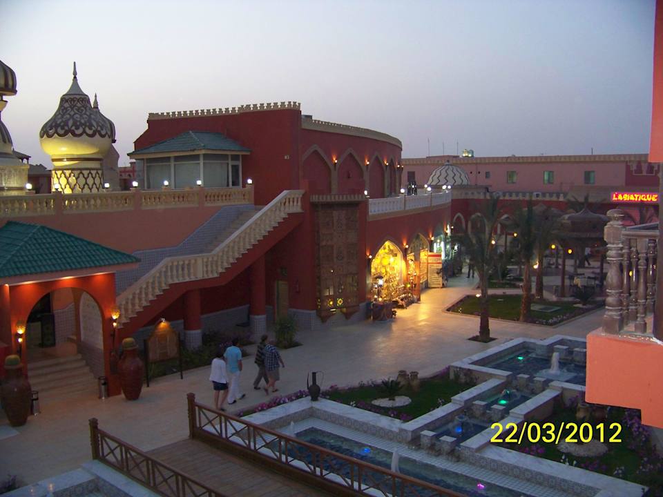 Von unserem Zimmer Pickalbatros Alf Leila Wa Leila Resort - Neverland Hurghada