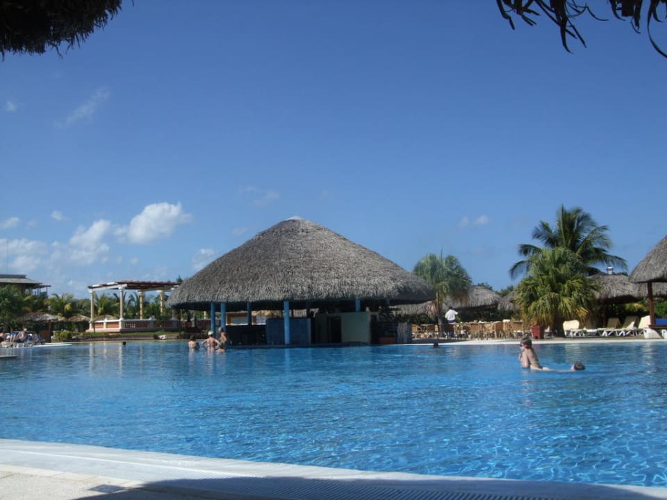 Pool-Bar Iberostar Selection Varadero