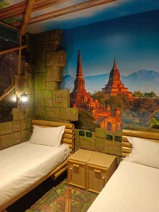 Zimmer Gardaland Adventure Hotel