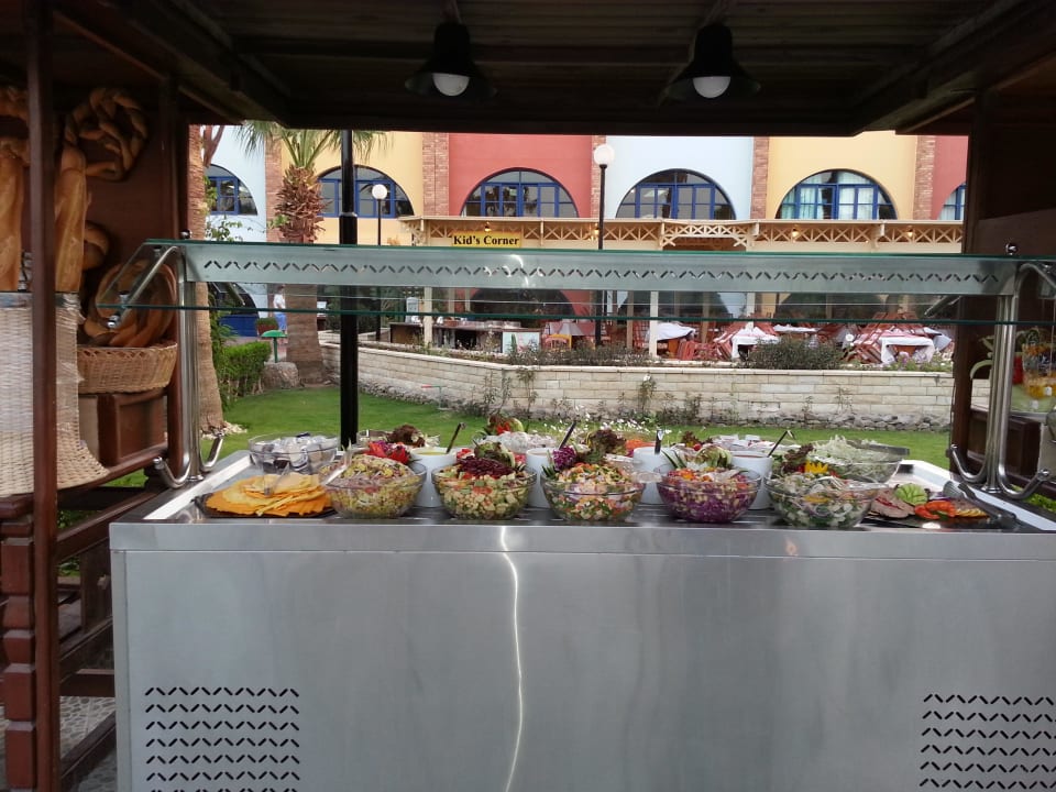 Büffet Arabia Azur Resort