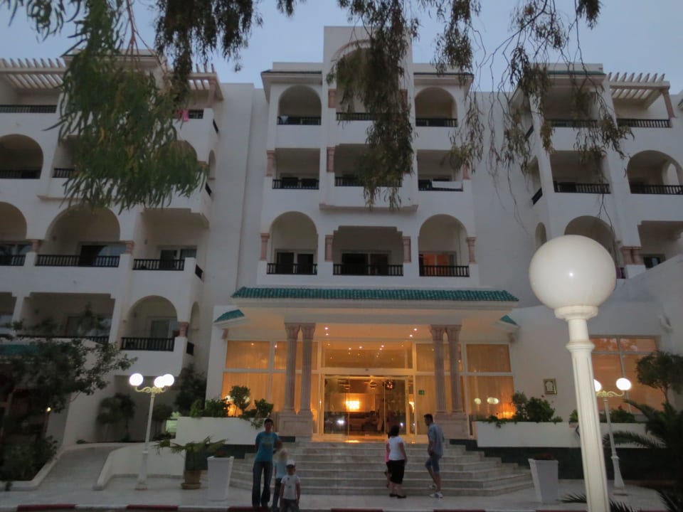 Eingangsbereich Hotel Royal Nozha