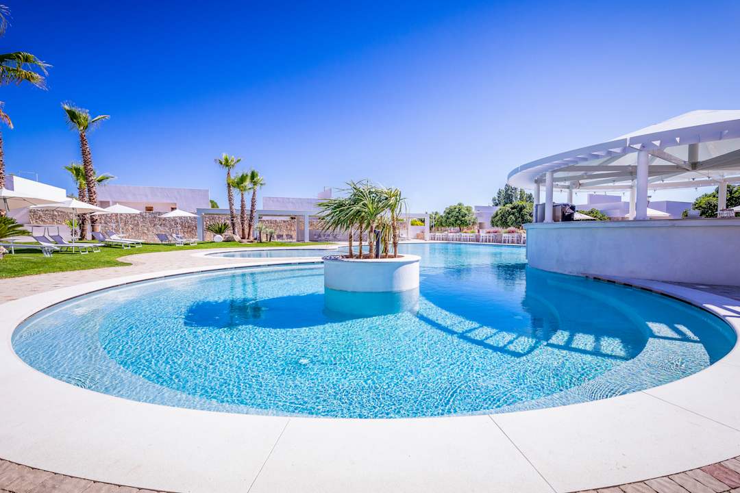 Pool Marelive - CDSHotels