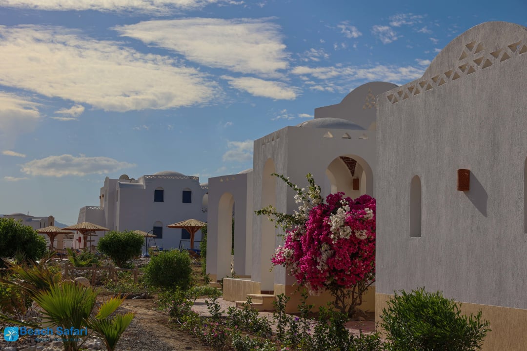 Außenansicht Beach Safari Nubian Resort