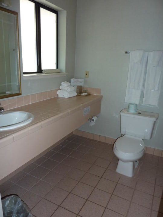 Geräumiges Badezimmer Hotel Yosemite View Lodge