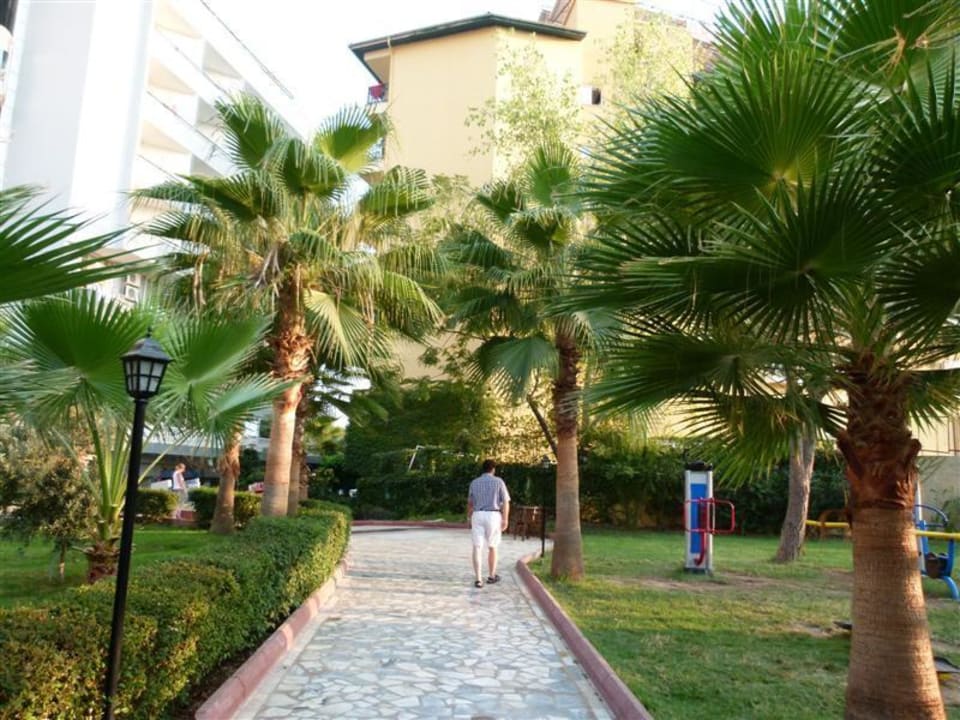 Toll angelegte Anlage Mira Meridia Beach Hotel