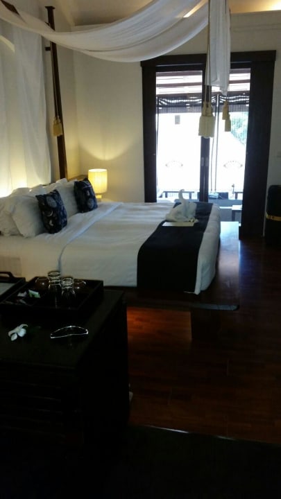 Bett Pavilion Samui Villas & Resort