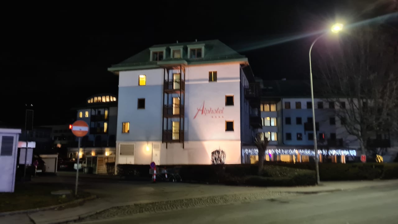 Außenansicht Alphotel Innsbruck