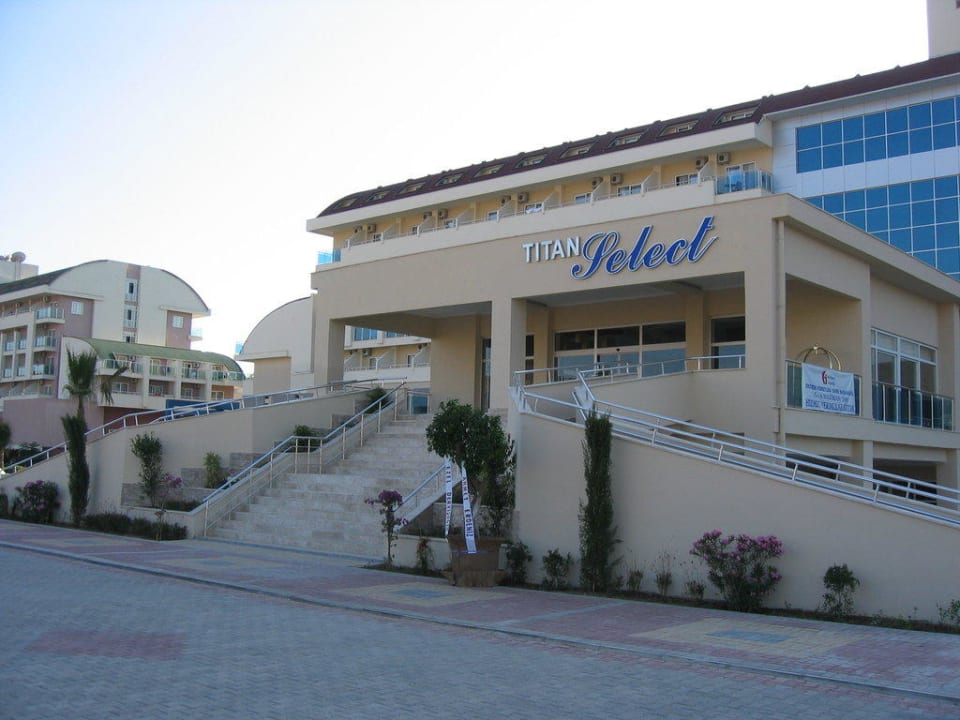 Eıngang Solivia Hotel