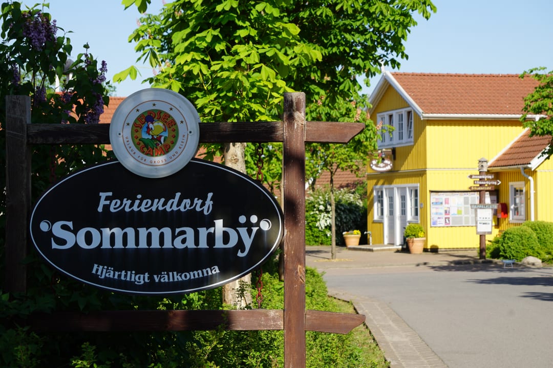 Außenansicht Südsee-Camp | Sommarbÿ-Ferienhäuser