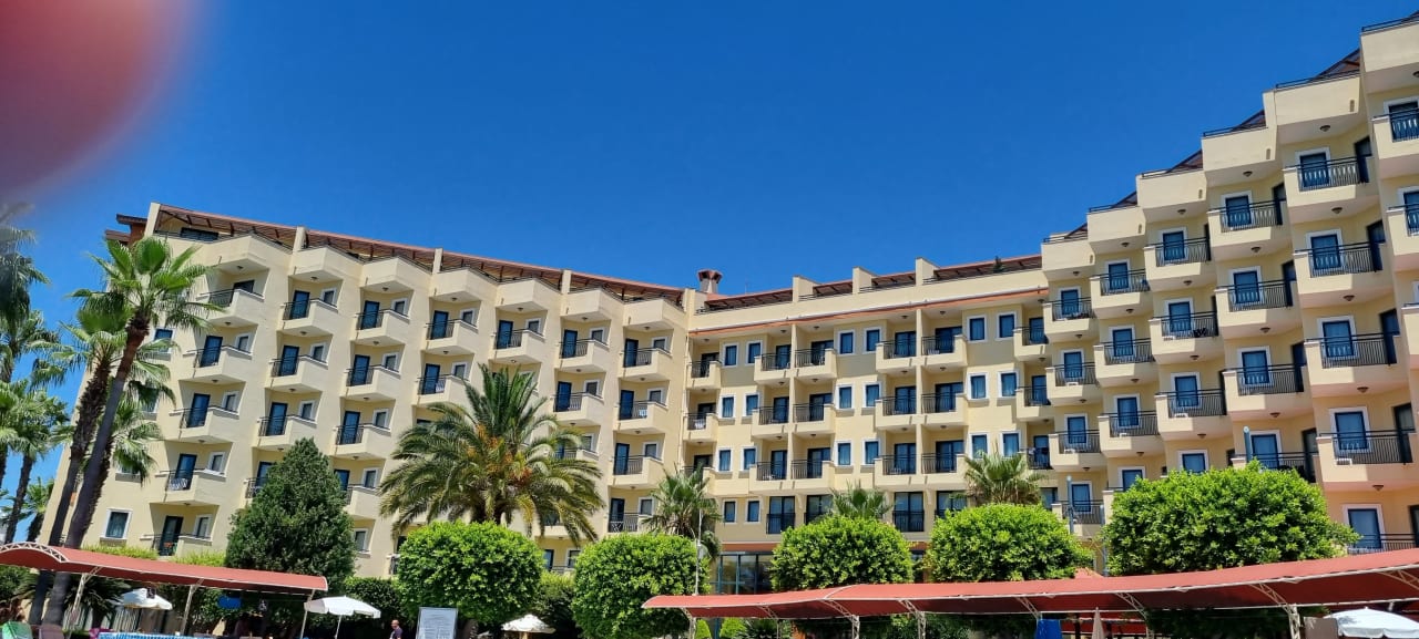 Außenansicht Miramare Queen Hotel