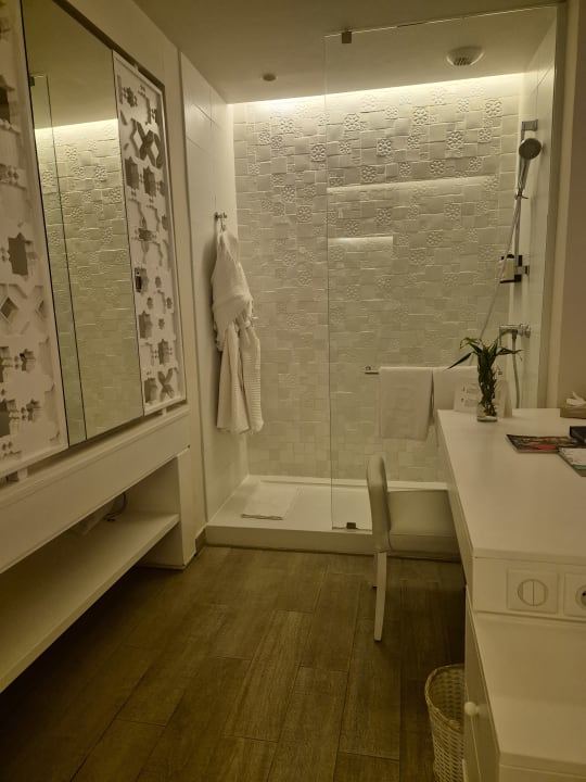 Zimmer Hotel La Badira