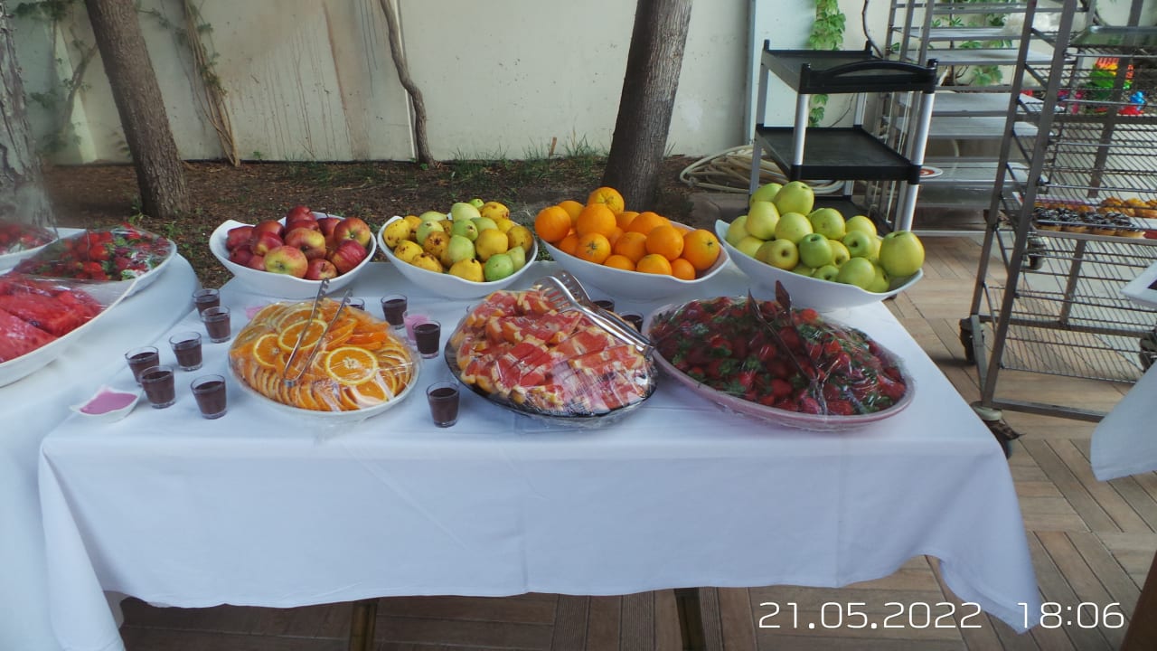 Gastro Side Breeze Hotel