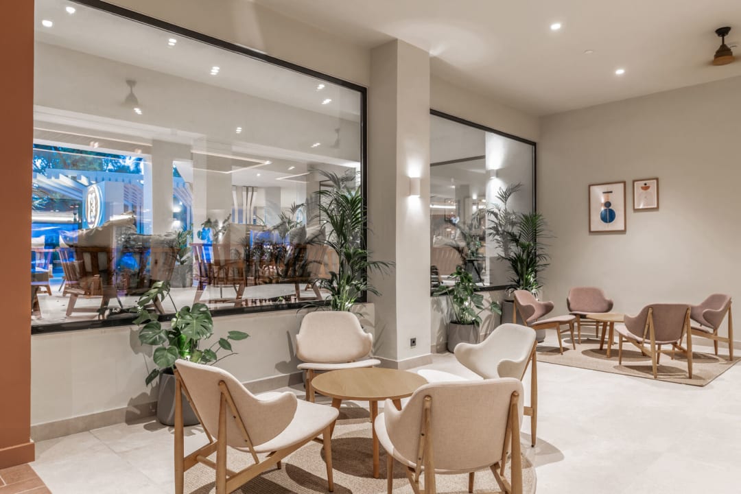 Gastro Domes Aulūs Zante, Autograph Collection