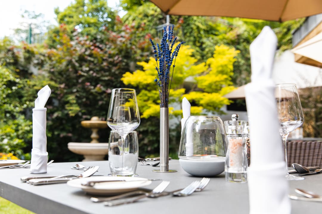 Gastro Familien- & Gartenhotel Theresia