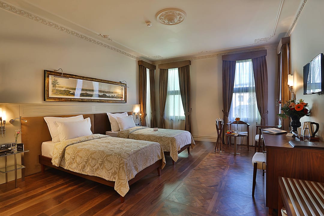 Comfort Room Taxim Lounge Hotel - S CLASS