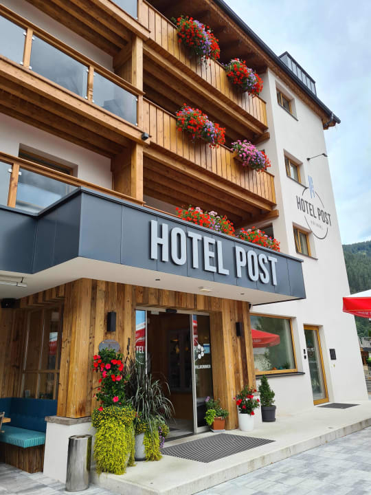 Außenansicht Hotel Post Krimml
