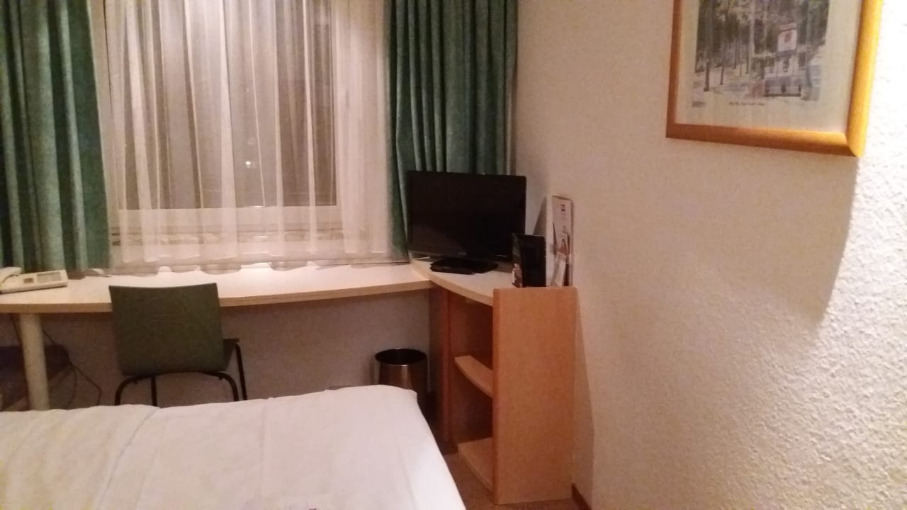 Zimmer Hotel Ibis Paderborn City