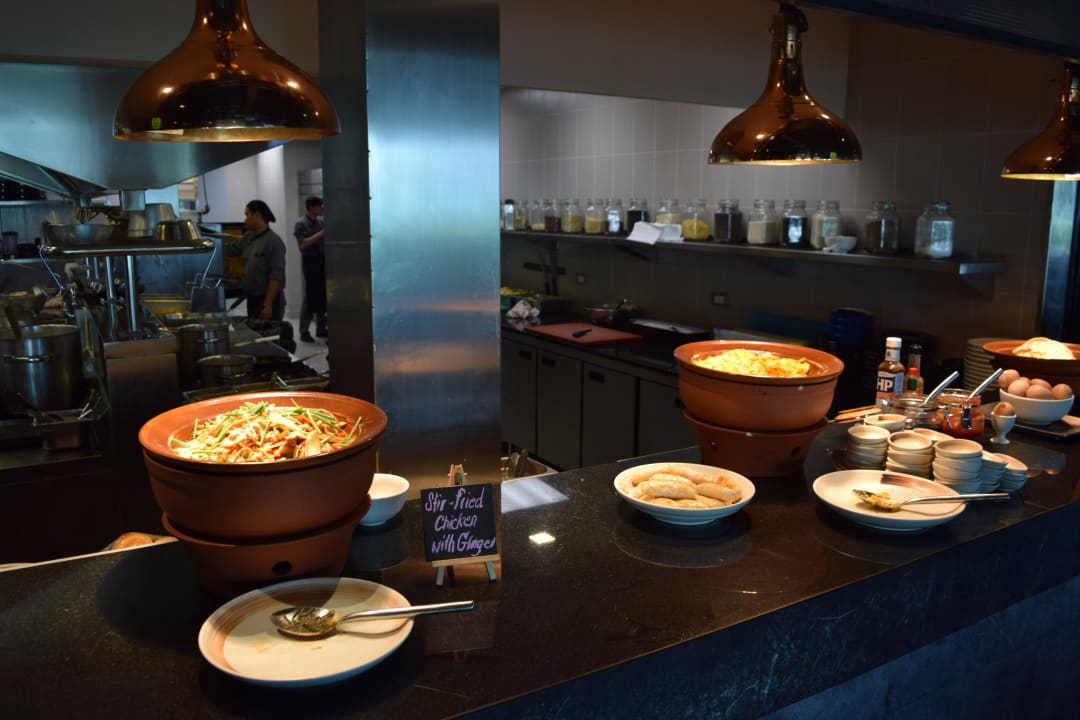 Frühstücksbuffet (Teilansicht) Fusion Suites Phuket Patong