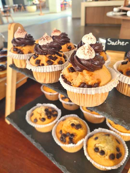 Gastro Mosay All Suite Hotel