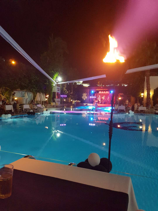 Pool Side Aquamarin Resort & Spa