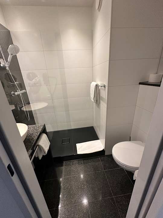 Zimmer Motel One Köln-Neumarkt