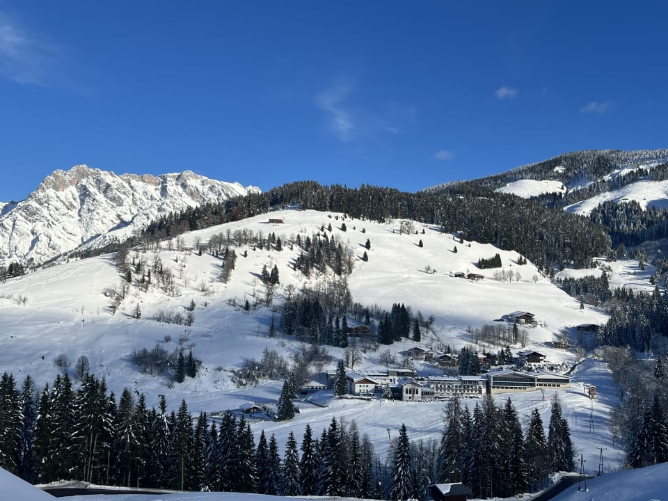 Ausblick Hüttendorf Maria Alm