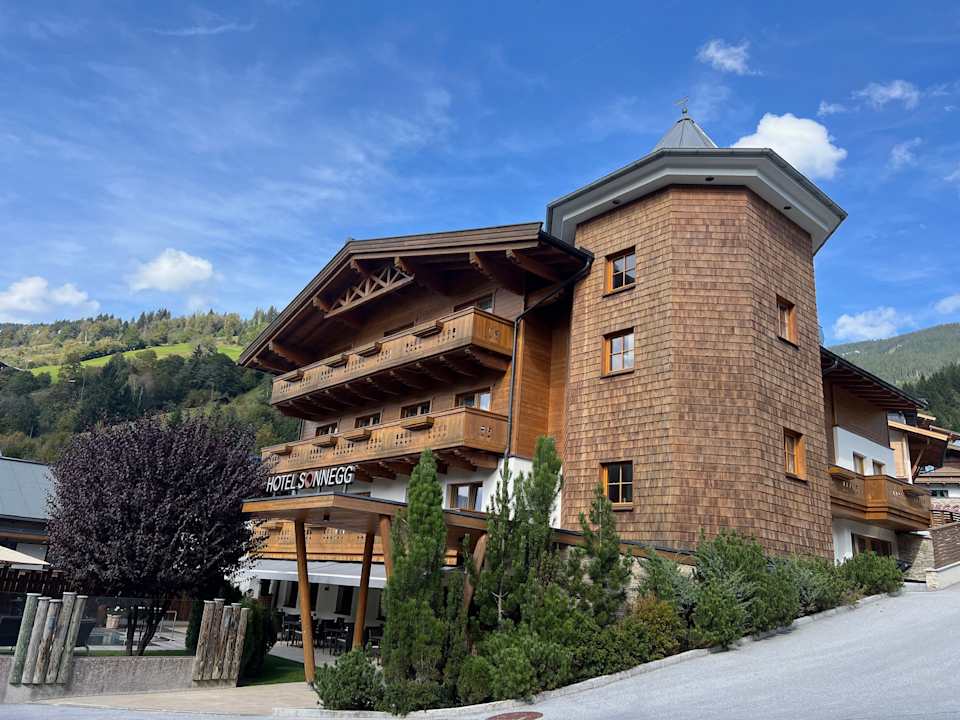 Außenansicht Hotel Pension Sonnegg