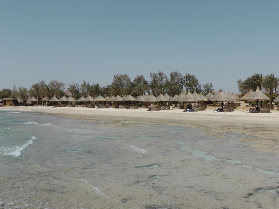Sandstrand  Mövenpick Resort El Quseir
