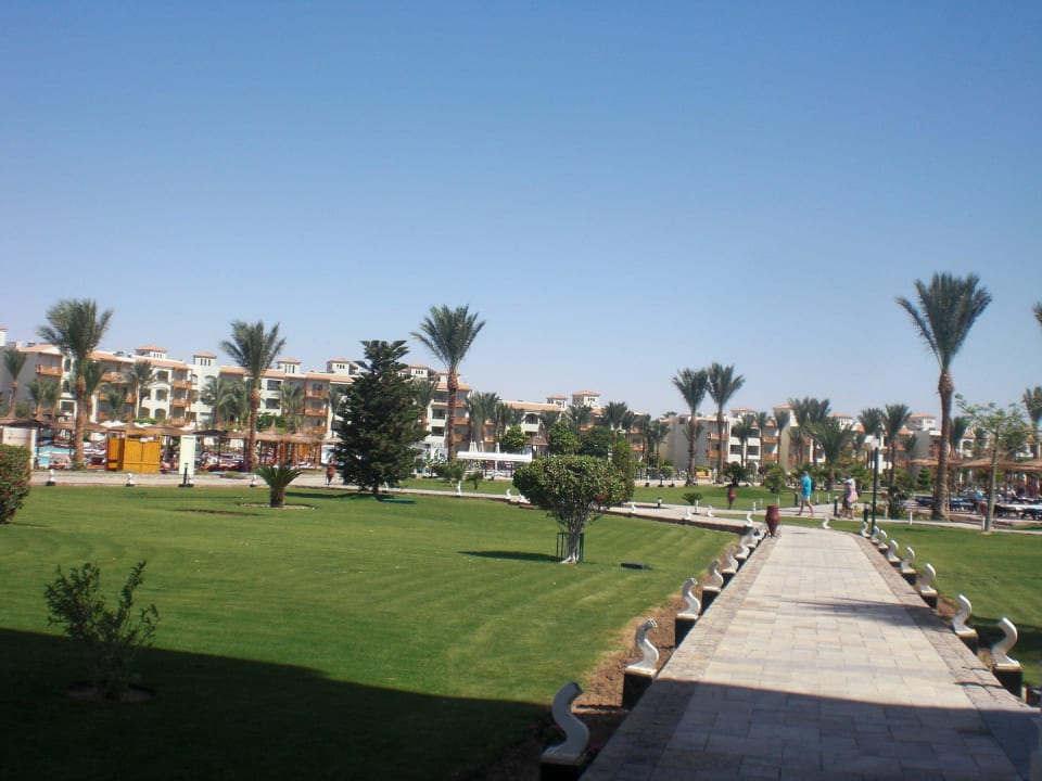 Gartenanlage Pickalbatros Dana Beach Resort - Hurghada