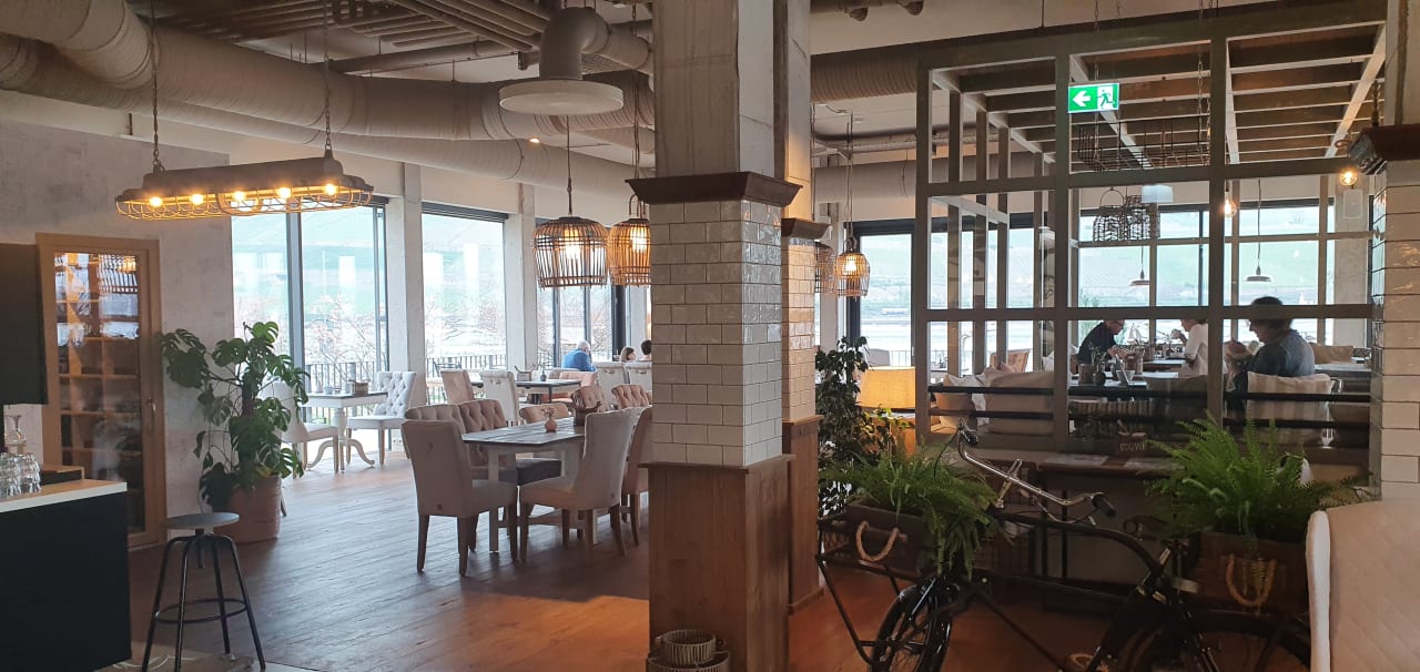 Gastro PAPA RHEIN - Hotel & Spa