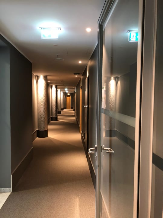 Flur Steigenberger Hotel München