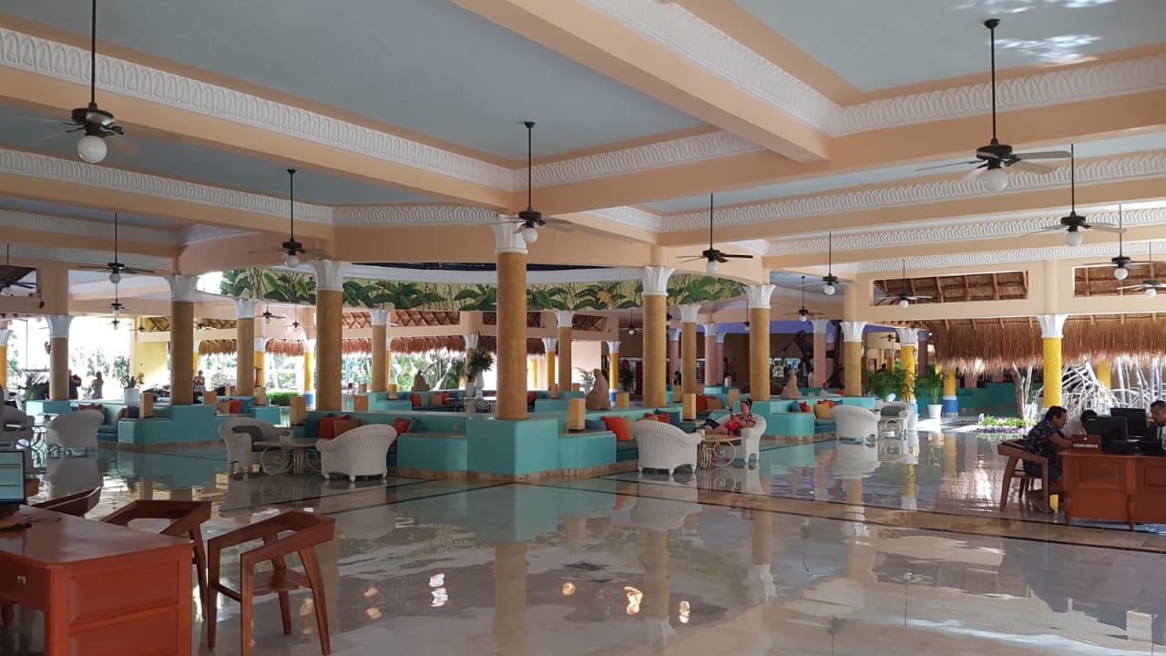Lobby Iberostar Waves Paraiso del Mar