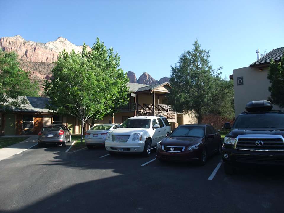 Parkplatz Quality Inn & Suites Montclair