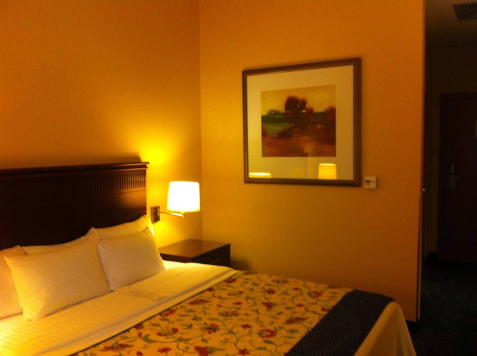 Doppelbett Hotel Courtyard by Marriott Warsaw Airport