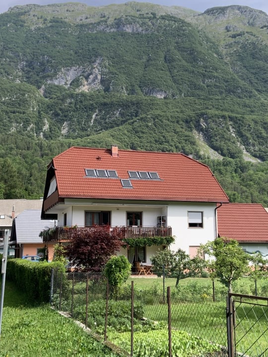 Außenansicht Hostel Bovec