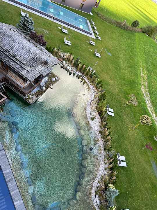 Außenansicht Hotel Schwarzenstein
