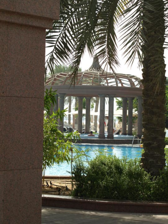 Jaccuzzis unter Palmen Emirates Palace Mandarin Oriental