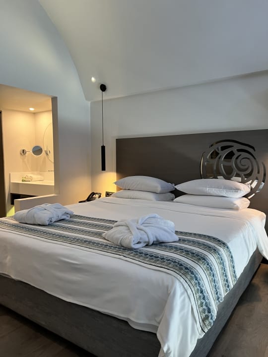 Zimmer Kakkos Beach Hotel