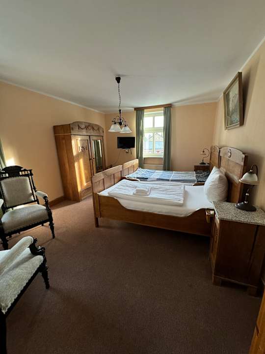 Zimmer Landgasthof zur Krummen Linde