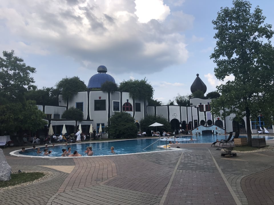 Außenansicht Rogner Bad Blumau