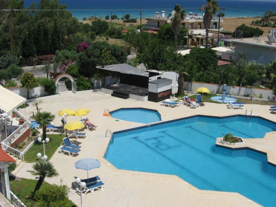 Basen Happy Days Hotel