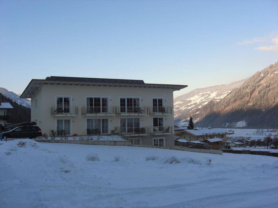 Außenansicht Platzlhof - Mein Hotel im Zillertal