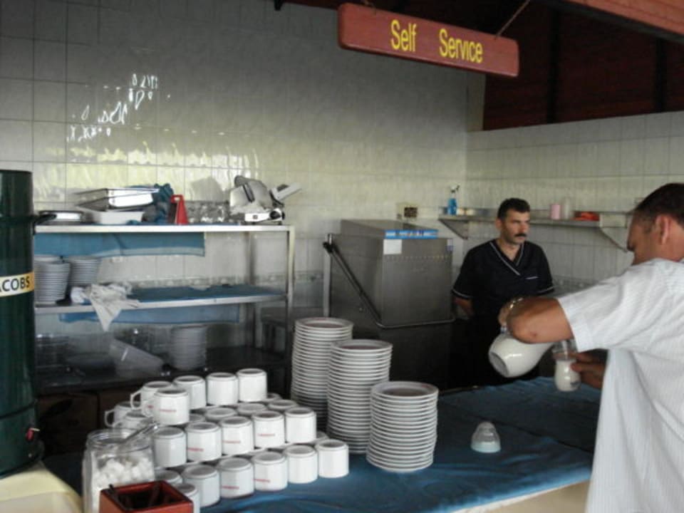 Frückstücksküche Hotel Meri