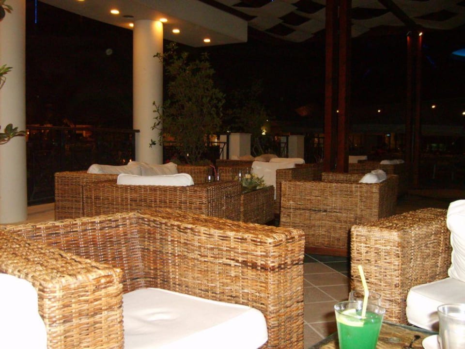 Gemütliche Sitzplätze Hotel Calypso Beach