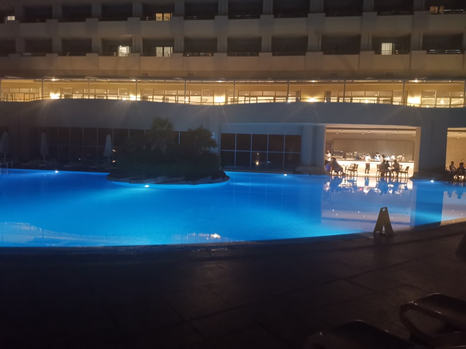 Pool Melas Resort Hotel